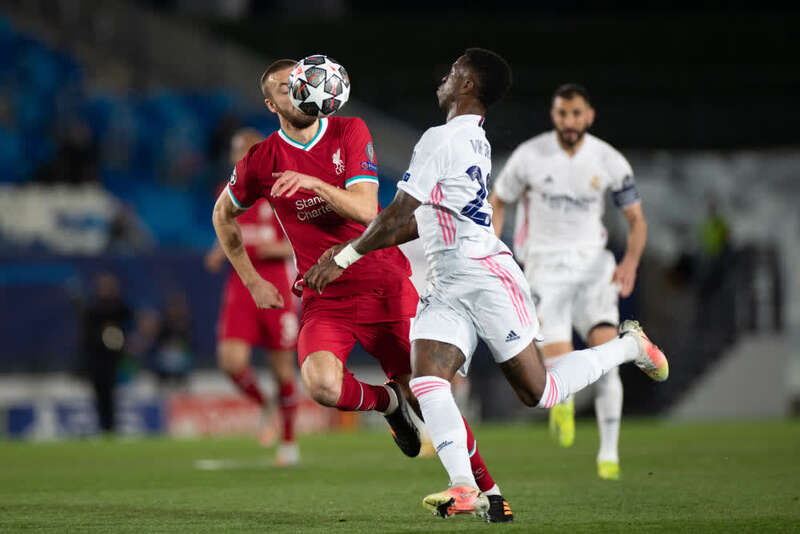 己的高光时 己的高光时