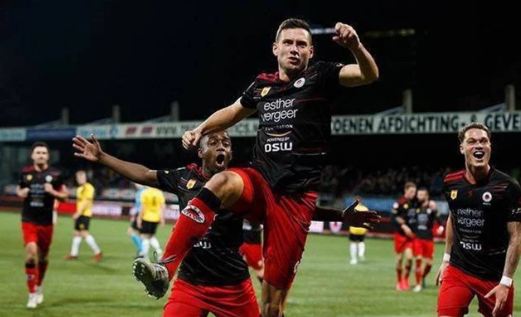 今年的比赛 今年的比赛