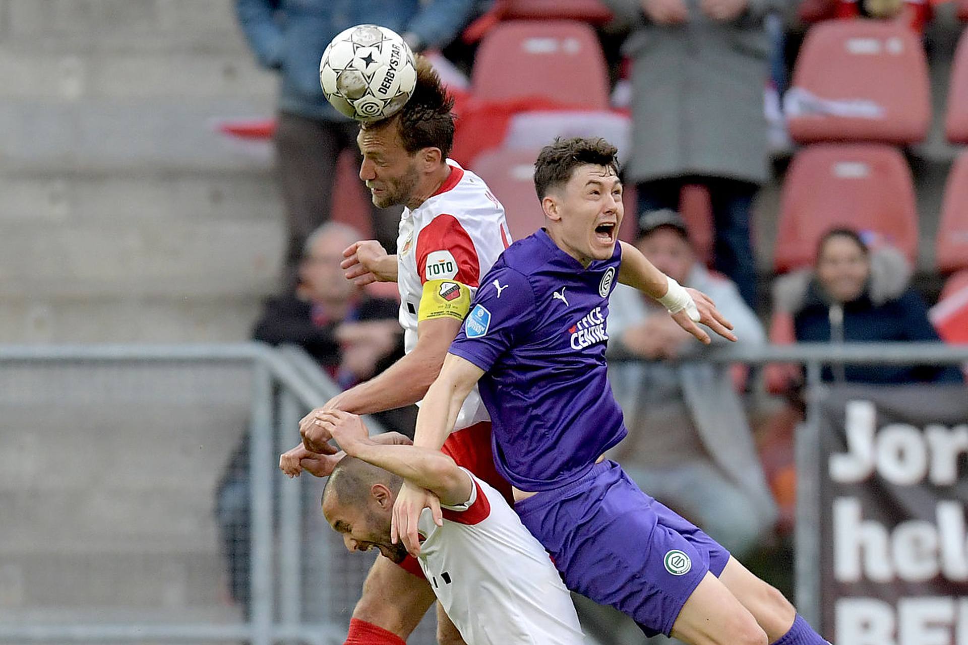 的年龄和丰 的年龄和丰