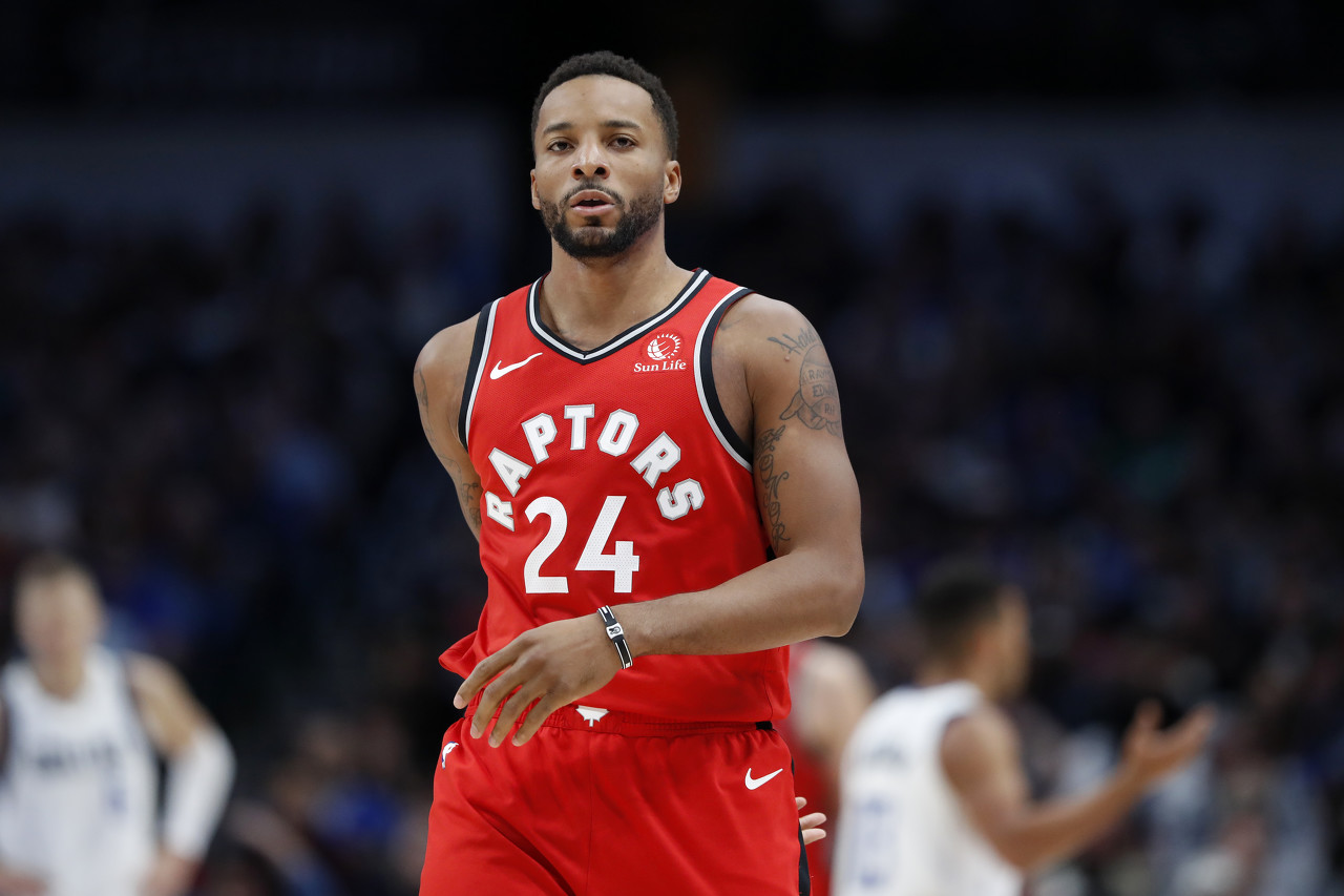 自己的三双 自己的三双