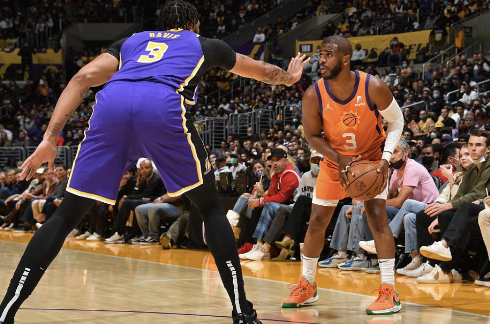 对雄鹿队来 对雄鹿队来