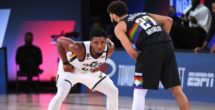 美国女子接 美国女子接