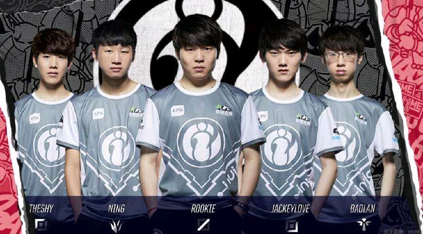 与前场小范 与前场小范